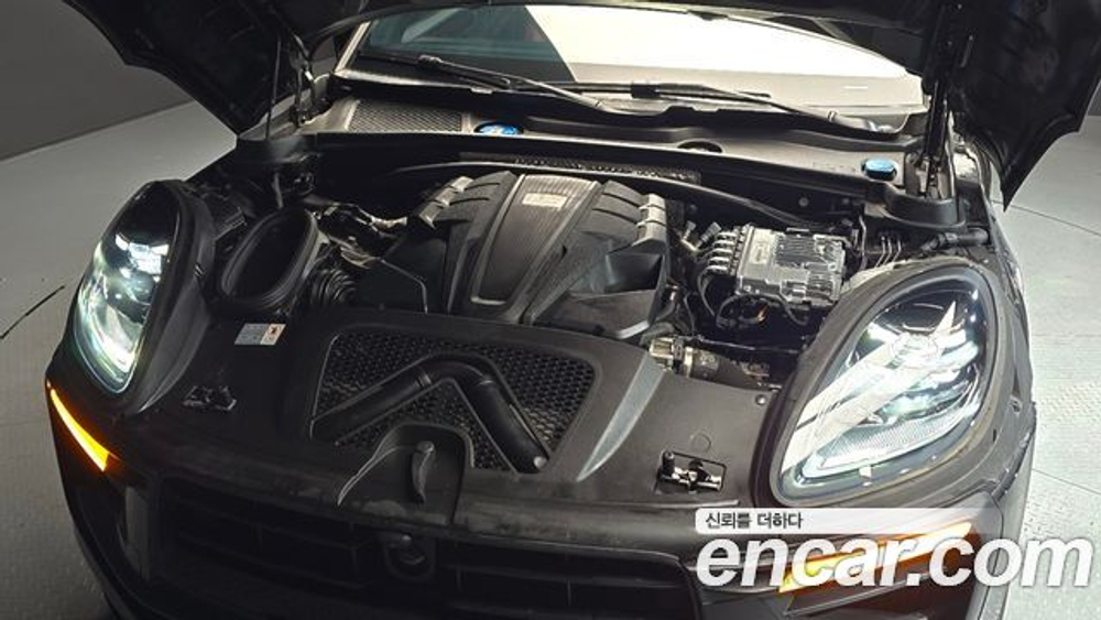 Porsche Macan 2.9 S — 2023