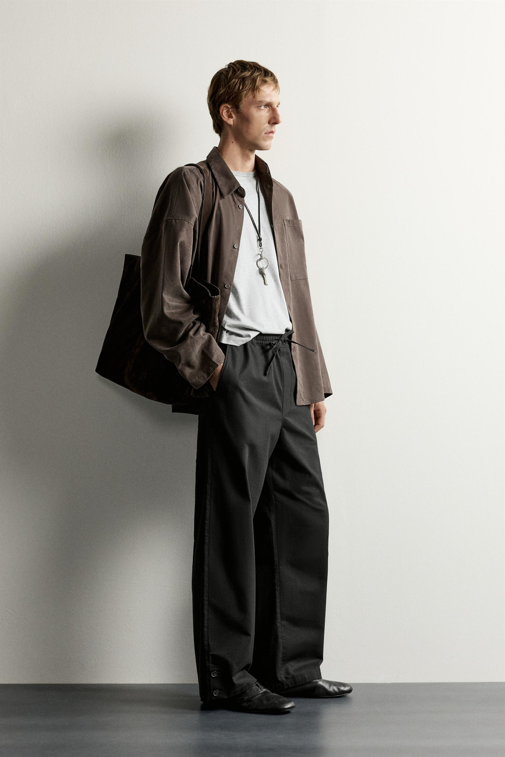БРЮКИ RELAXED FIT С ПУГОВИЦАМИ — ZARA