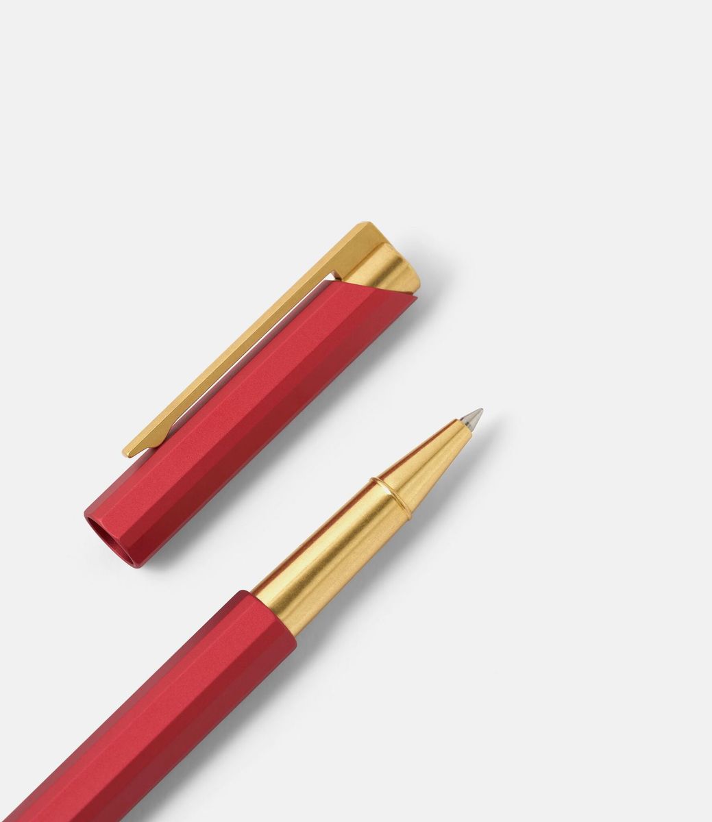 Ystudio Glamour Evolve Bihex Marsala — ручка-роллер из алюминия и латуни