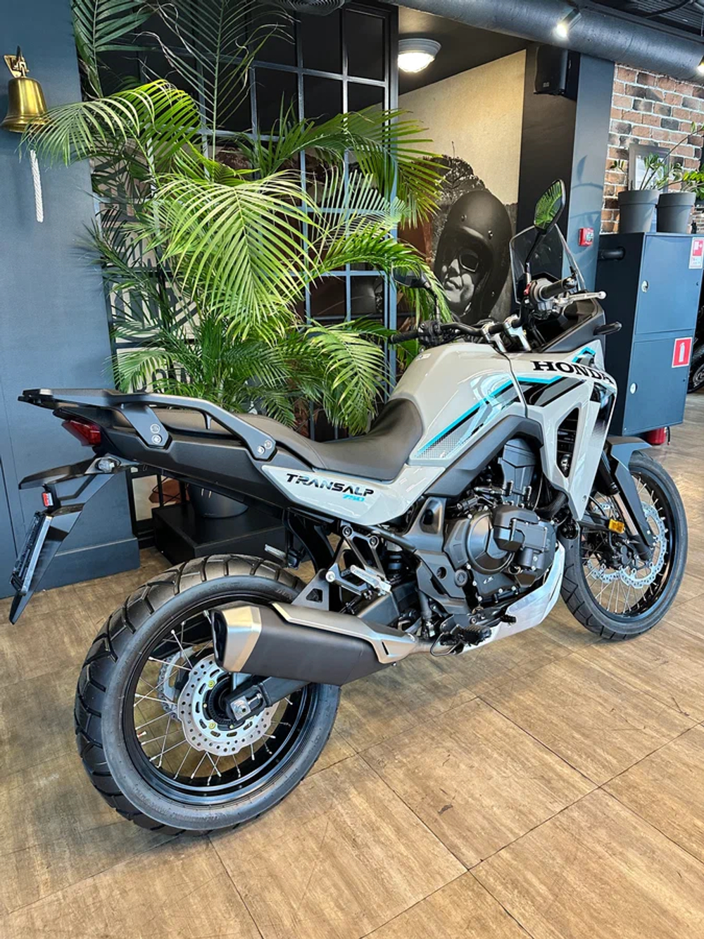 Honda XL750 Transalp, 2026