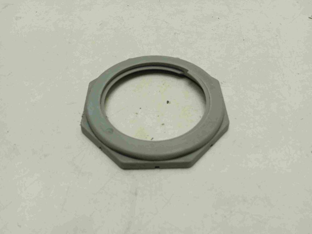 SGV57T13EU/05 ктп23 Гайка теплообменника для посудомоечной машины Bosch SGV57T13EU/05 б/у