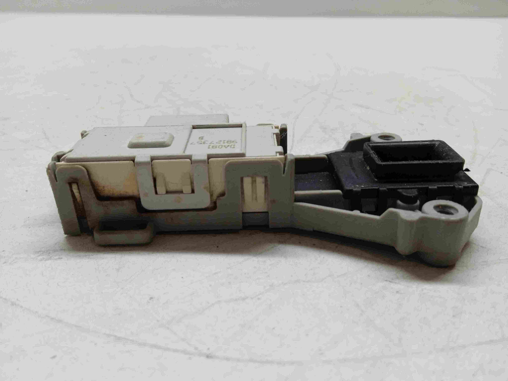 F1068LD1 кт260 Блокировка люка стиральной машины LG F1068LD1 б/у