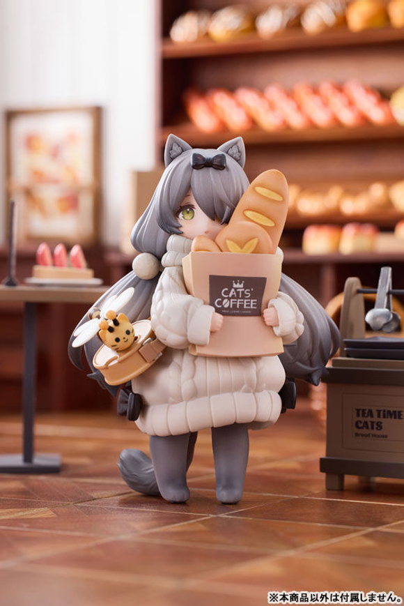 Фигурка RIBOSE Tea Time Cats Meow Town Bakery Customer British Shorthair Cat Чайные кошечки: Британская короткошёрстная кошка