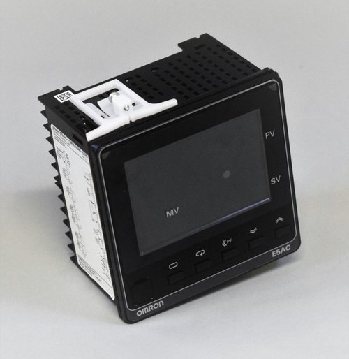 OMRON E5AC-QR4A5M-009