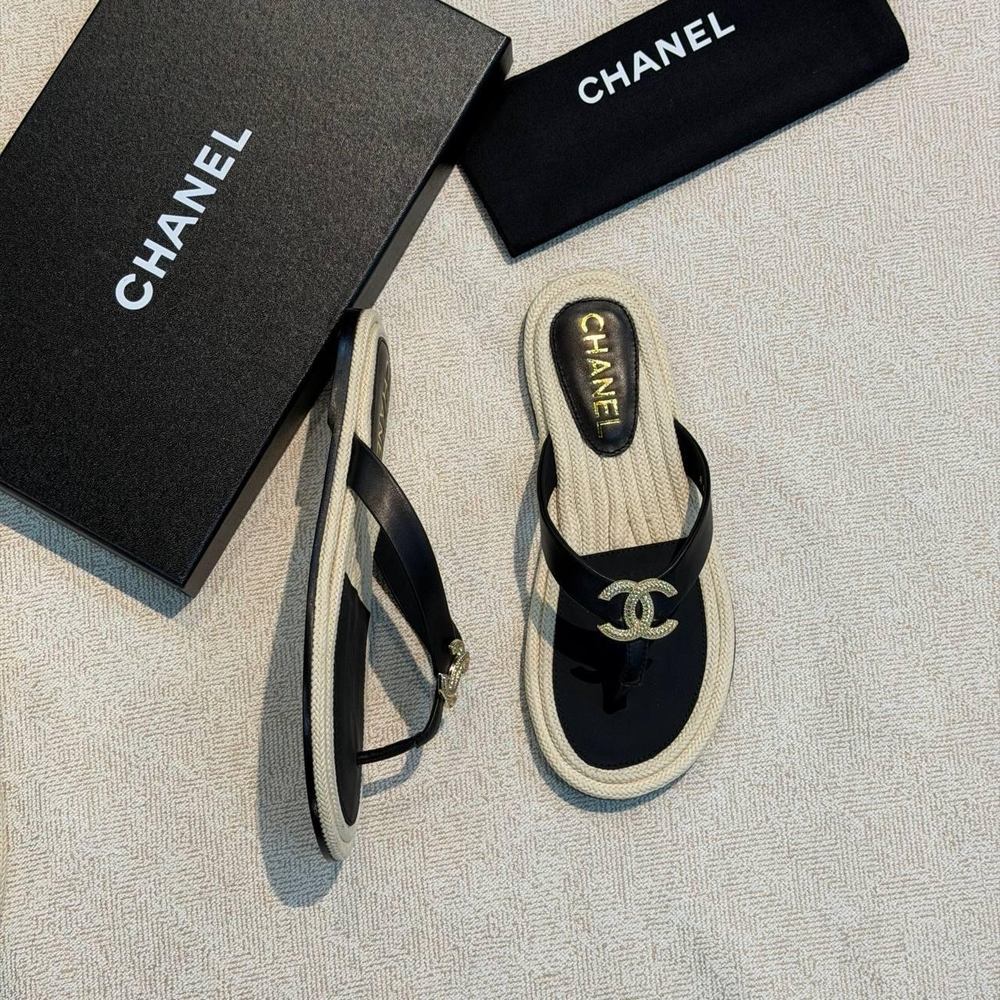Шлепанцы Chanel