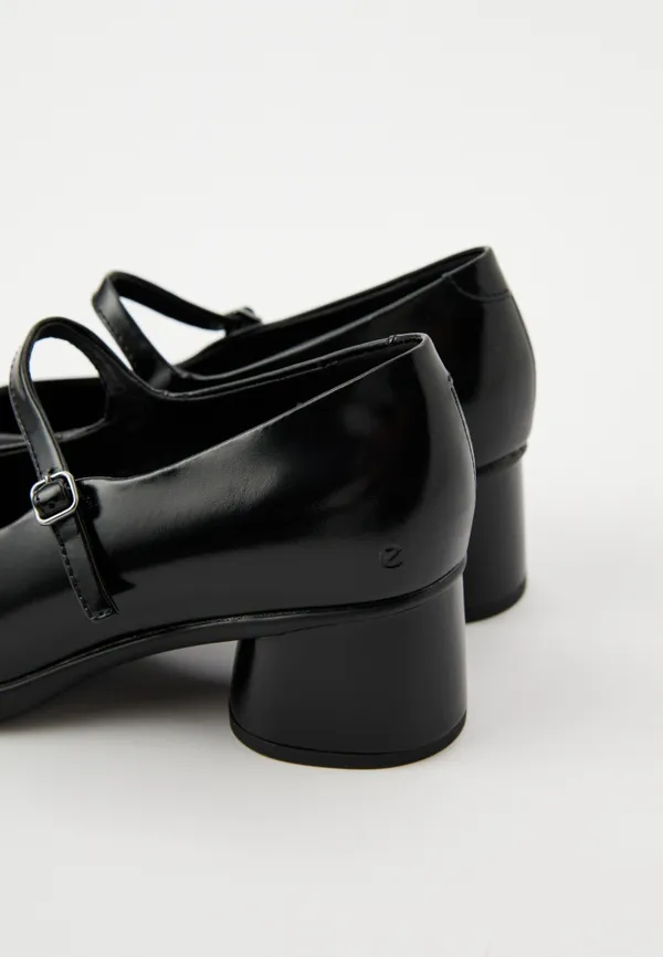 Туфли женские ECCO SCULPTED LX 35