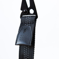 Брелок GO Key Holder черный