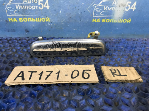 Ручка двери задней левой внешняя TOYOTA CARINA 1990