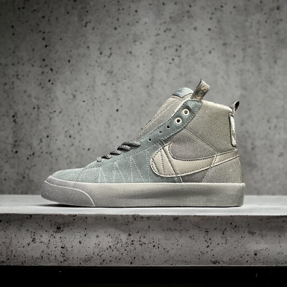 Nike SB Zoom Blazer Mid PRM • Black