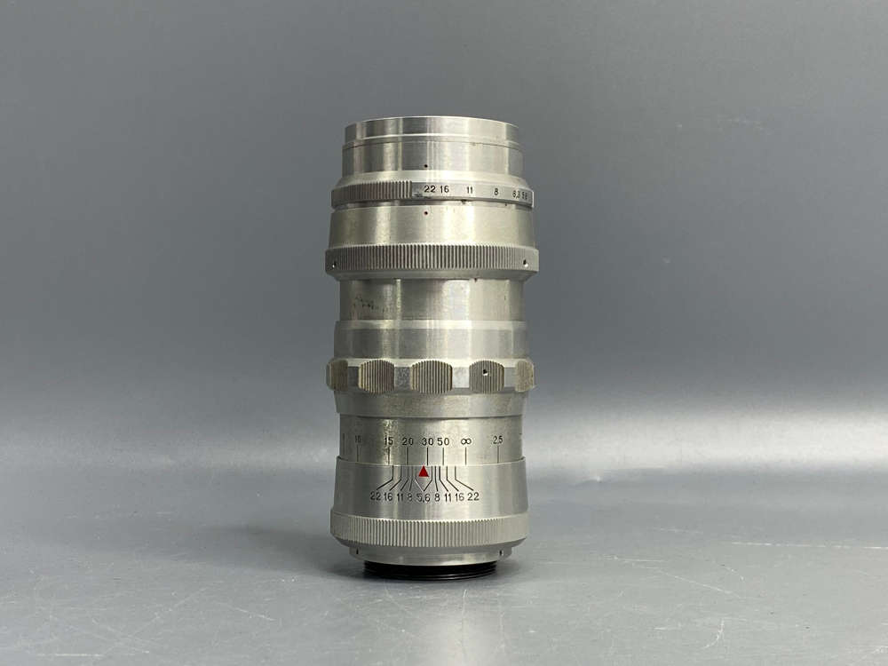 Телемар-22 5.6/200mm №001698 туго вращается фокусировочное кольцо