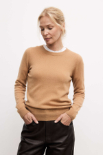 Jumper caramel color