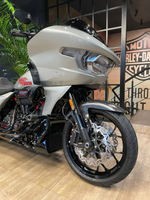 Harley-Davidson CVO Road Glide ST 121 (Mercury Silver) 2025 с НДС