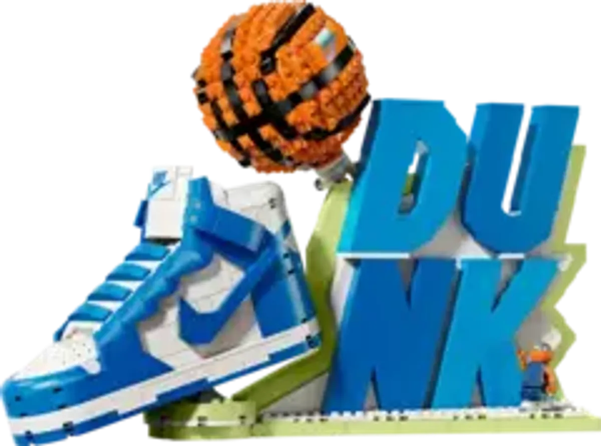 LEGO x NIKE: Nike Dunk (43008)