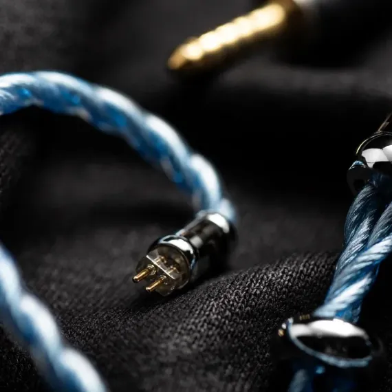 FATfreq Maestro SE Universal Blue