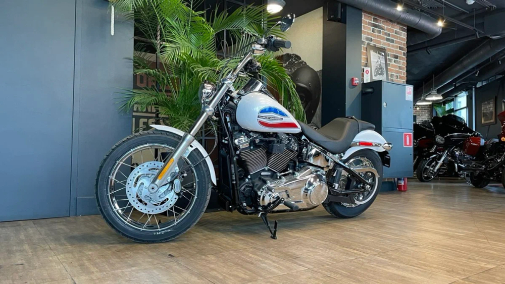 Harley-Davidson Super Glide, 2026