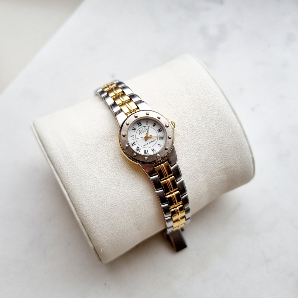 Часы Anne Klein два металла