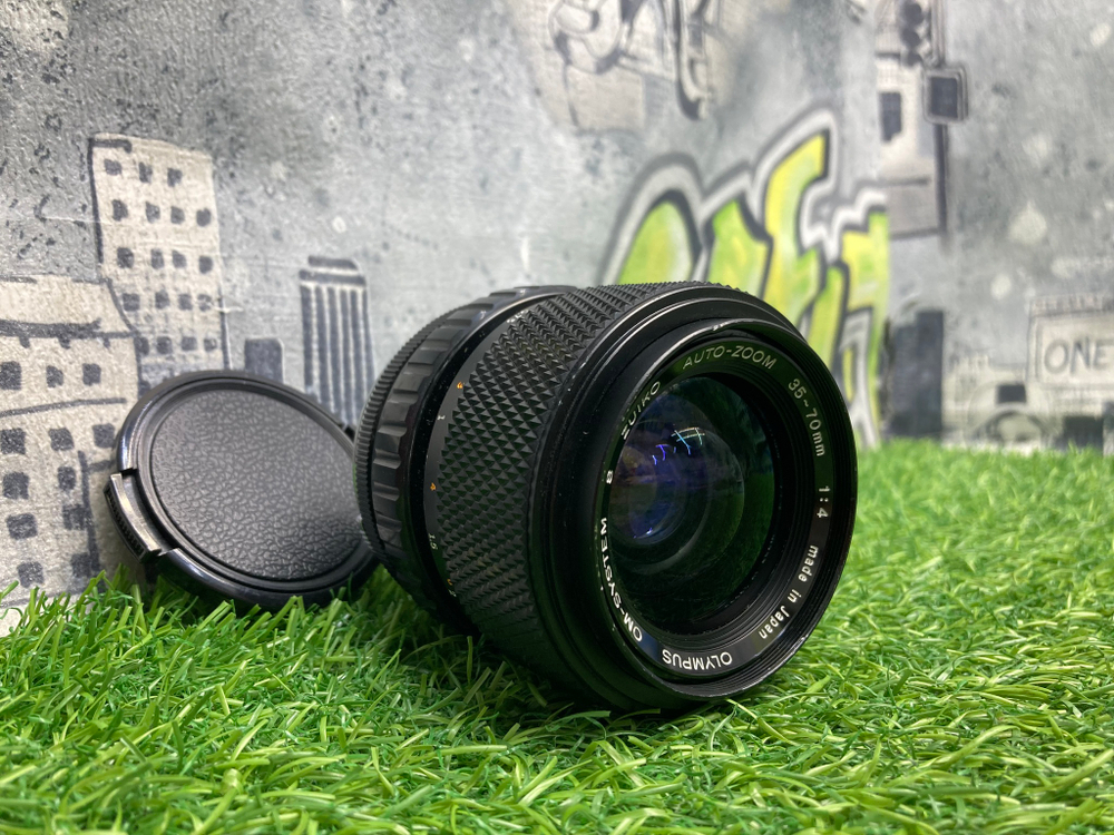 Olympus OM S-Zuiko 35-70mm F4 Auto zoom
