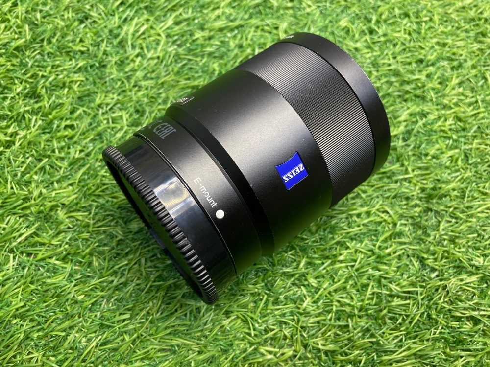 Sony Carl Zeiss Sonnar T 55mm 1.8 ZA