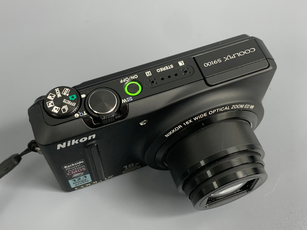 Nikon Coolpix S9100