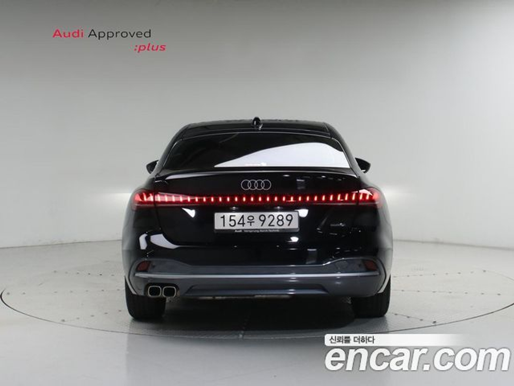 Audi A5 40 TDI Quattro Advanced — 2025