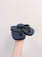 Сланцы Armani
