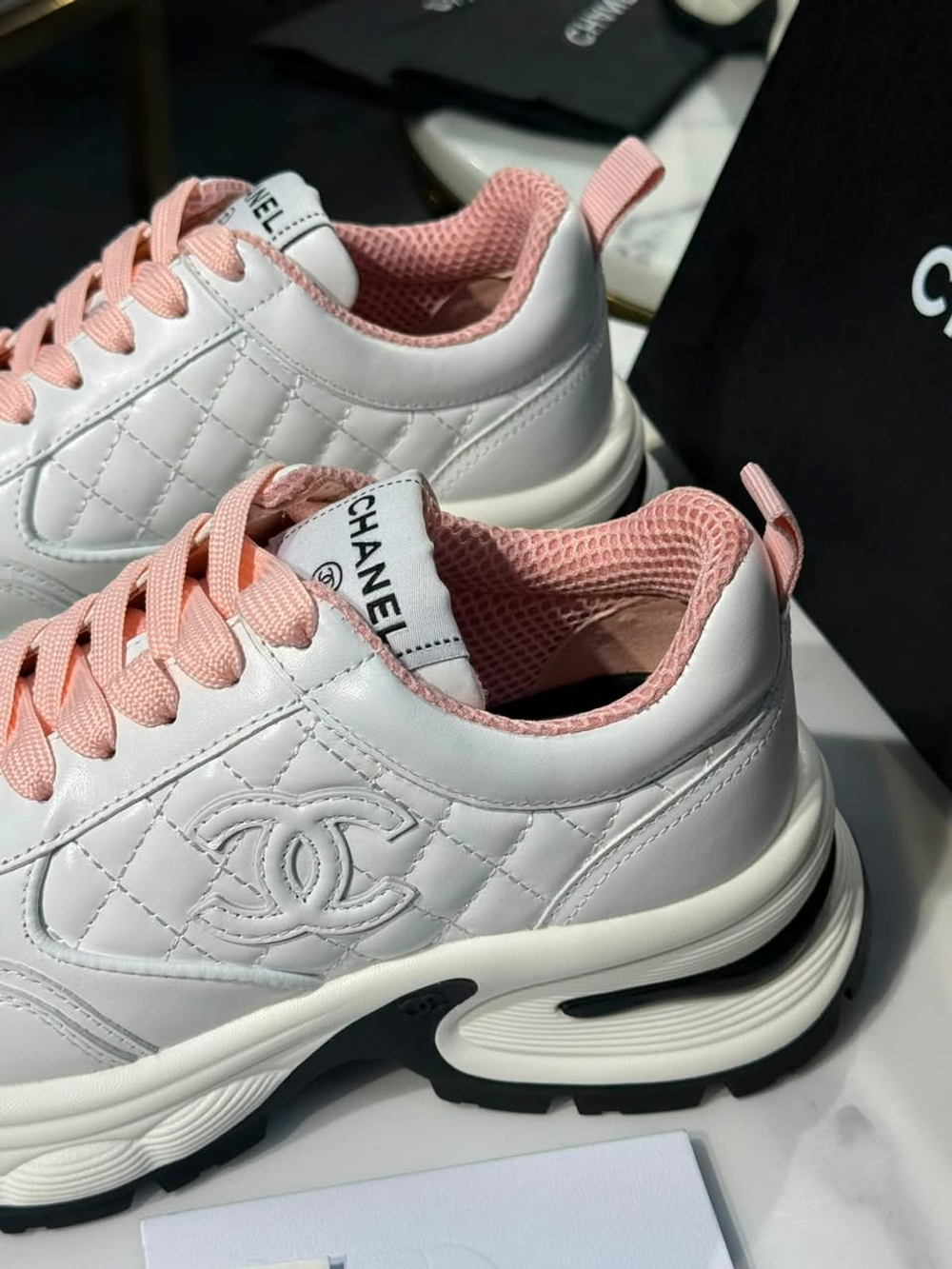 Кроссовки Chanel