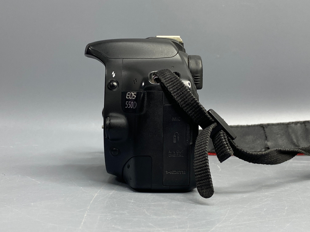 Canon 550D Body 45.200 кадров