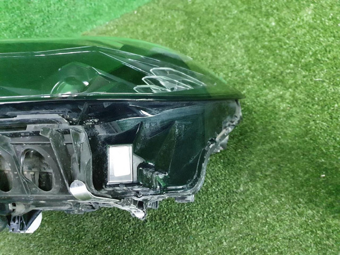 Фара левая BMW 4er G22 G23 (2020-н.в.) LED Shadow Line