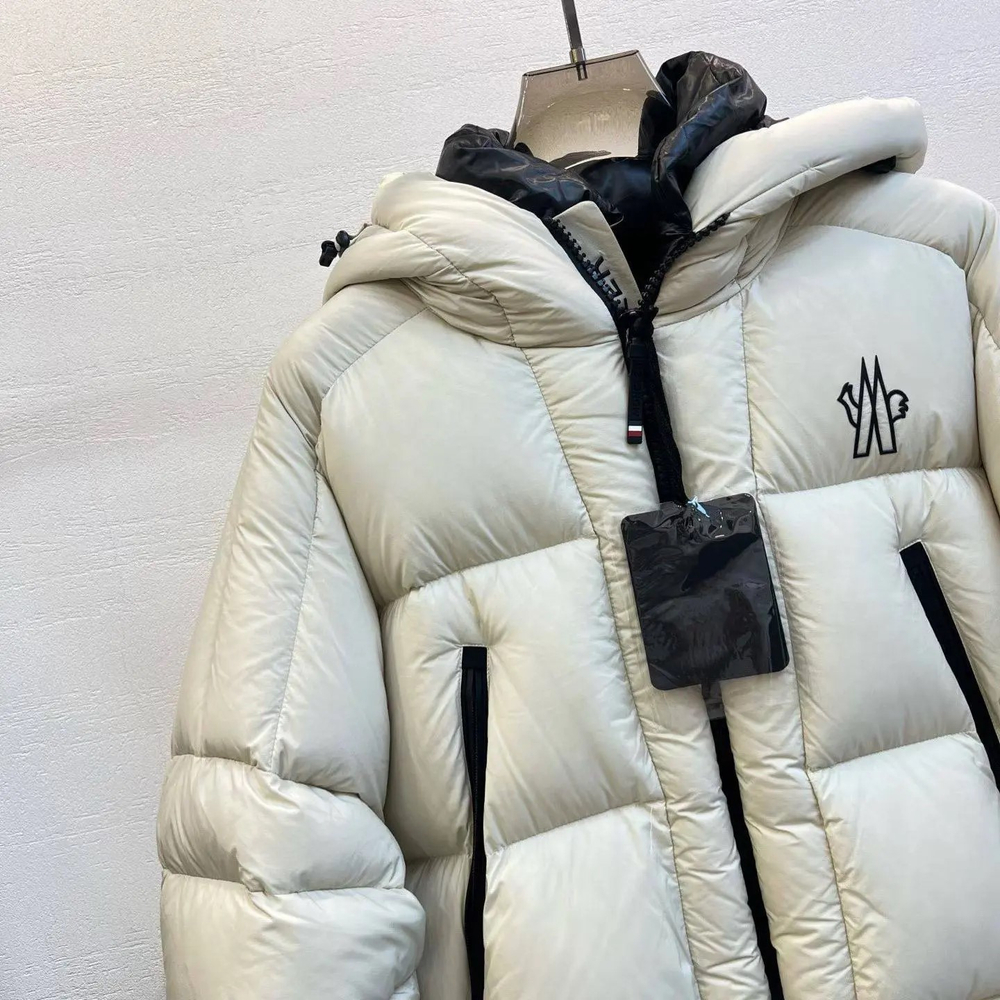 Пуховик Moncler Grenoble