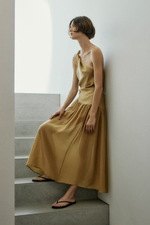 Платье на одно плечо с перекрученной бретелью - H&M