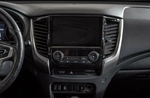 Магнитола для Mitsubishi L200 5 2015-2019 (климат), Pajero Sport 3 2016-2023 (МКПП), FIAT Fullback - FarCar S500-TS10 монитор 9.5" QLED на Android 14, Быстрая, CarPlay, 4G SIM-слот