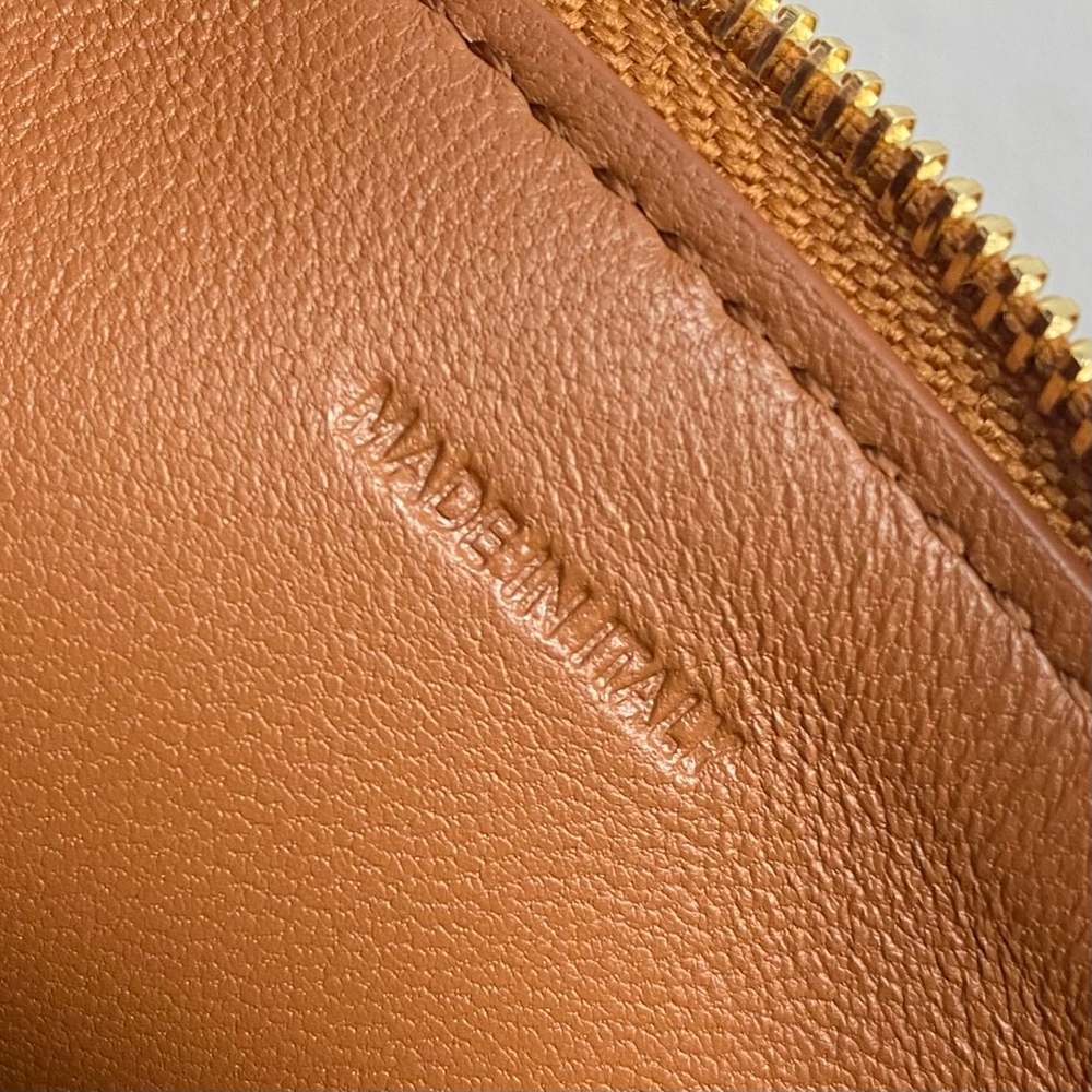 Sharp Pouch