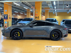 Porsche 911 Carrera 4 — 2020