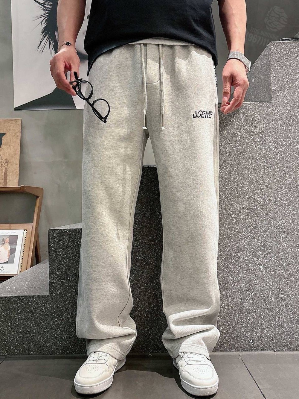 Спортивные штаны Loewe