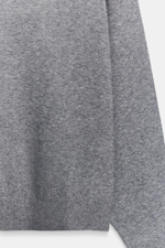 МЯГКИЙ ТРИКОТАЖНЫЙ СВИТЕР — ZARA