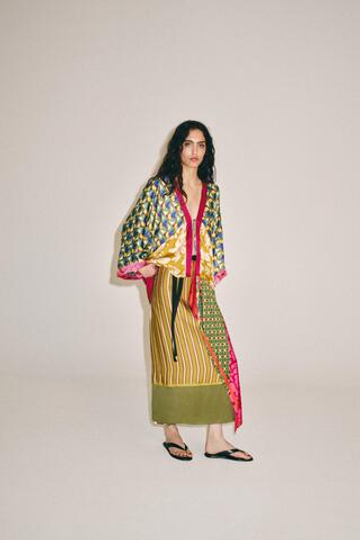 ZARA КИМОНО С ЦВЕТОЧНЫМ ПРИНТОМ, РАЗНОЦВЕТНЫЙ