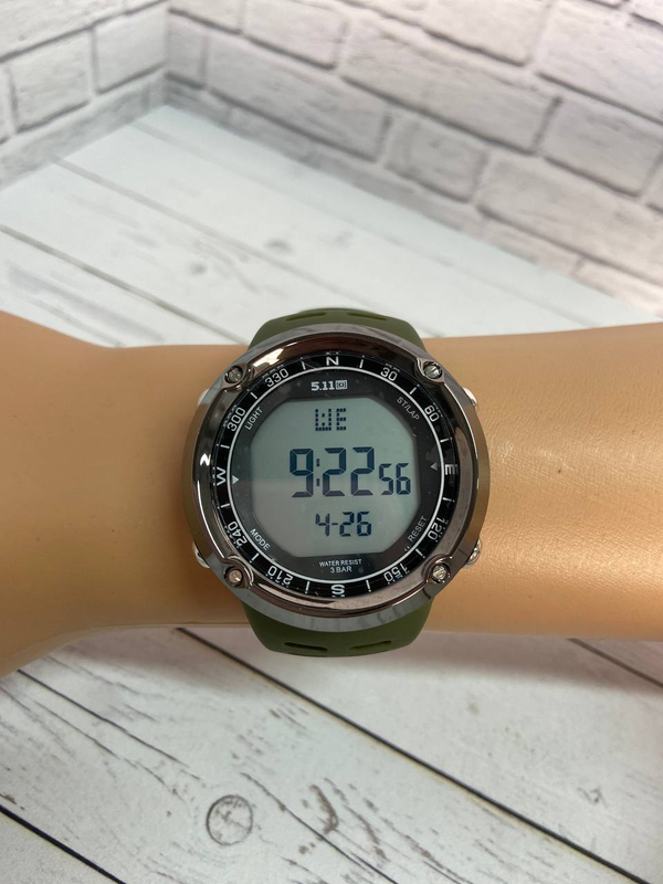 ЧАСЫ 5.11/ ОЛИВА/ МОДЕЛЬ 3