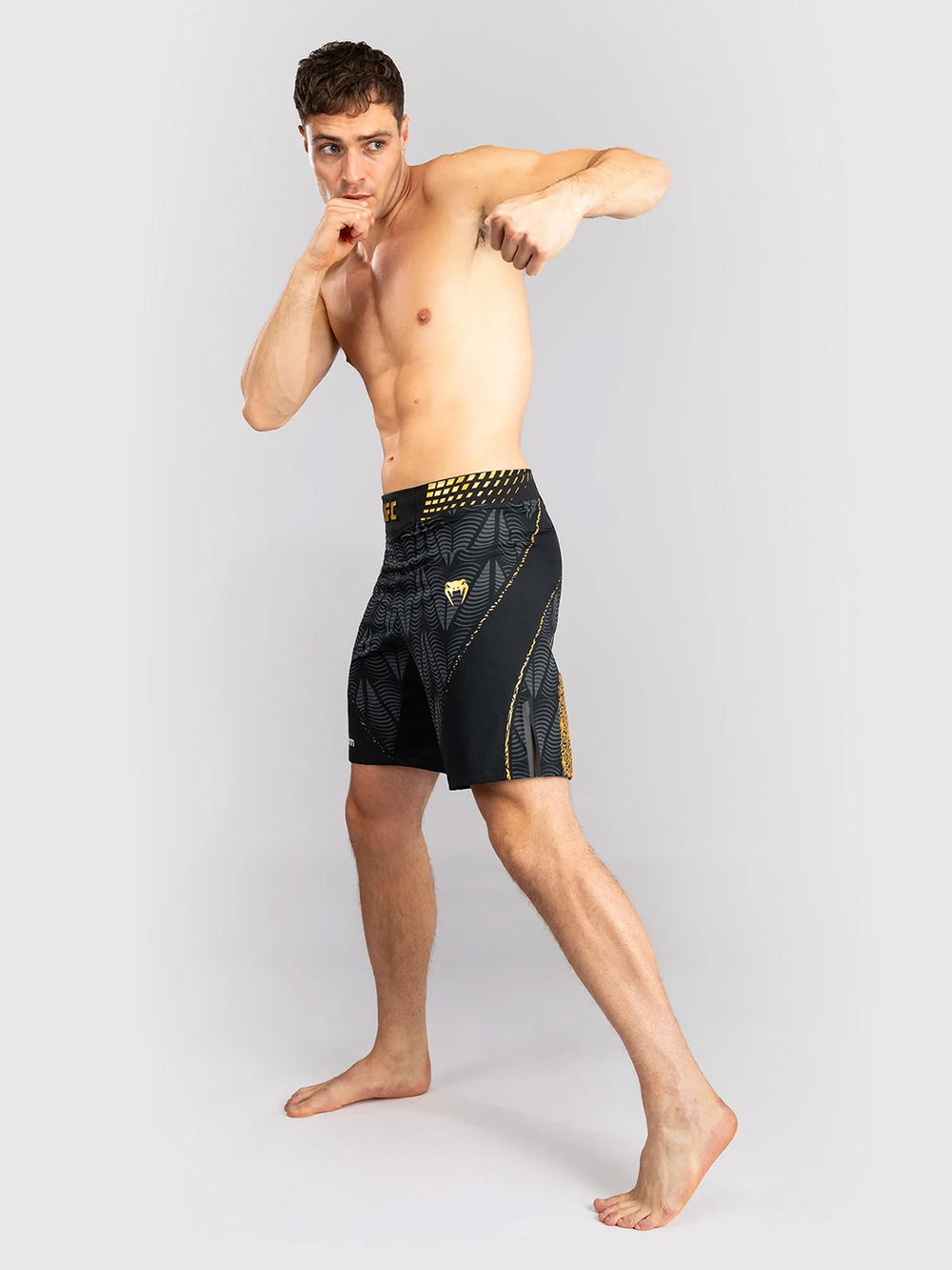 Шорты ММА Venum UFC Zenith Fight Night Long style Black/Gold