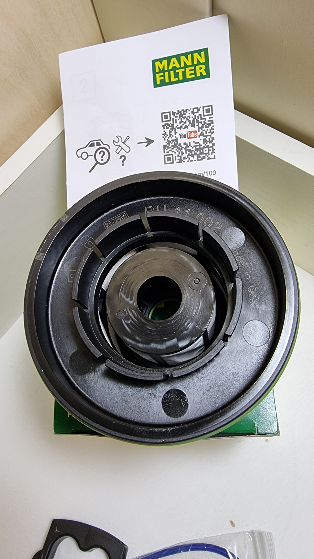Топливный фильтр PU11002z KIT для Mercedes W213