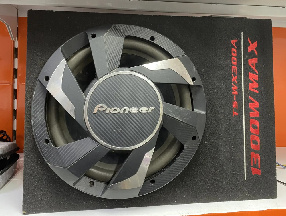 Сабвуфер Pioneer TS-WX300A