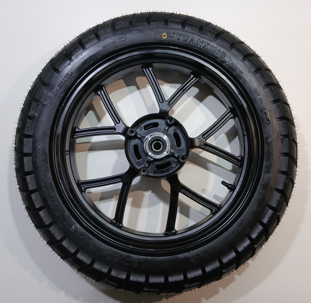 Колесо заднее в сборе 130/80-17 под ось Ф17мм REGULMOTO  ADV 300 OFF ROAD