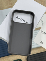 Чехол Rimowa для iPhone 17 Pro