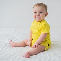 Костюм футболка и шорты "Вb team yellow" 0+