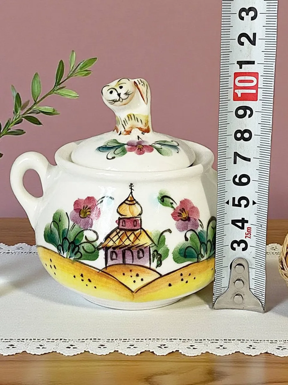 Сахарница из фаянса Лапочка