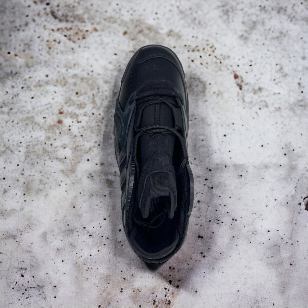 Adidas Streetball • Black