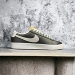 Nike Blazer Low • Black/White