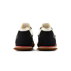 alt="Наклонный логотип N на боковой стороне New Balance RC30 Black Sea Salt"