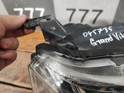 Фара правая галоген Suzuki Grand Vitara 2 (JT) 05-15 Б/У Оригинал 3512065J12