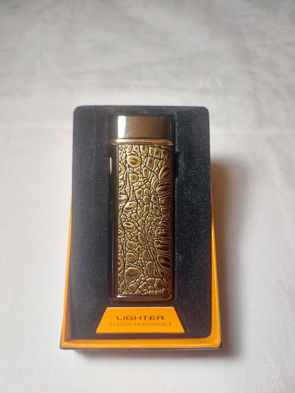 Зажигалка кремниевая коричневая