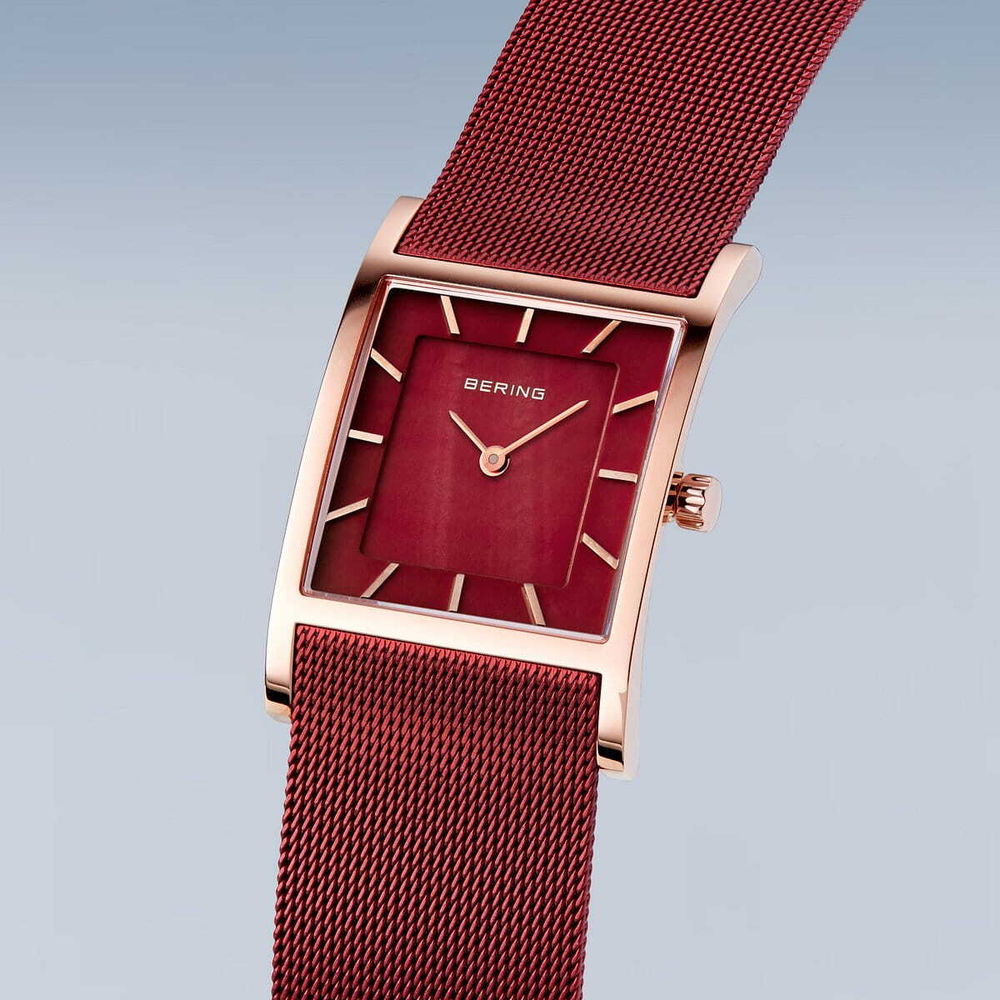Женские наручные часы Bering 10426-363-S
